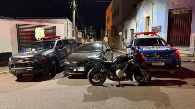 Operação da PM prende integrantes de organização criminosa e apreende drogas, carro e motocicleta furtados em Catalão