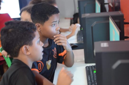 Goiás Social abre 1.230 vagas para curso gratuito de robótica em 21 municípios goianos