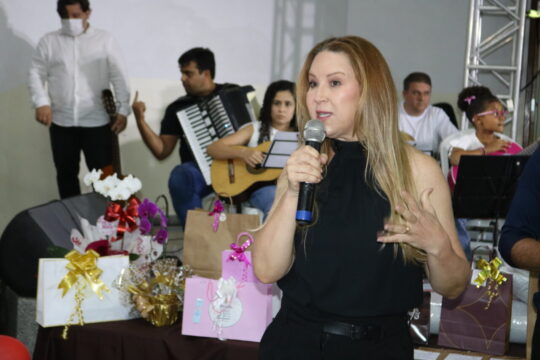 Prefeitura de Campo Alegre de Goiás realiza grande evento em homenagem ao Dia das Mães
