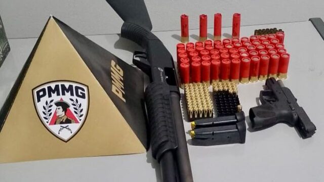Homem é preso por ameaça e porte ilegal de armas em área rural de Indianópolis