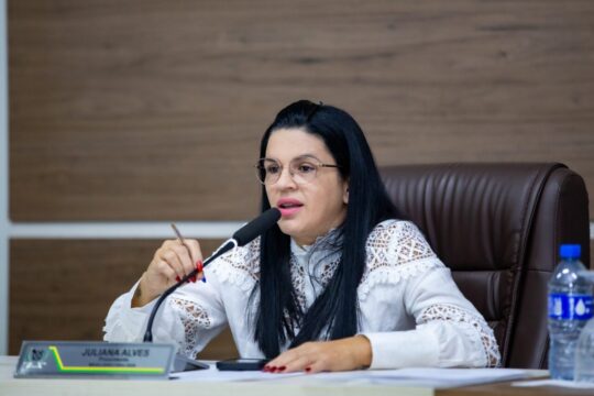 Câmara Municipal de Ouvidor realiza 13ª Sessão Ordinária com apresentação de requerimentos