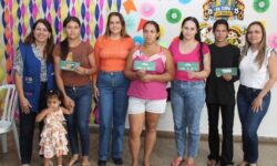 Mais dignidade para as famílias de Ouvidor: 18 mães recebem benefício do programa Mães de Goiás
