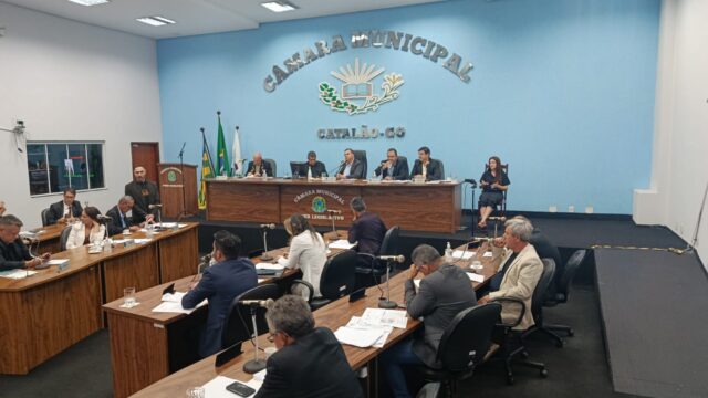 Câmara de Catalão analisou regulamentação de aplicativos de transporte e LDO de 2027 em sessão desta terça-feira (23)