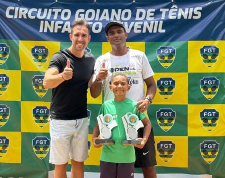 Erick Soares Rosa, de apenas 8 anos, coleciona títulos no tênis e leva o nome de Catalão ao cenário nacional