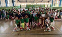 Mercado Ecológico transforma recicláveis em aprendizado e mobiliza 275 alunos em Catalão Mercado Ecológico transforma recicláveis em aprendizado e mobiliza 275 alunos em Catalão