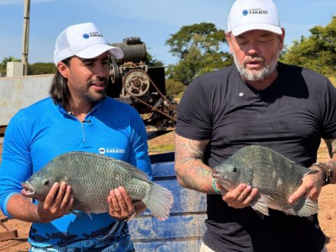 Pedro Gravata recebe Richard Rasmussen em Três Ranchos para gravação sobre produção de tilápias