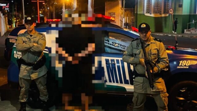 Homem é preso após agredir vítima, resistir à prisão e ameaçar policiais em Ipameri