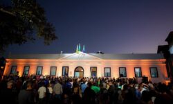 Cidade de Goiás se torna simbolicamente a capital do Estado Cidade de Goiás se torna simbolicamente a capital do Estado