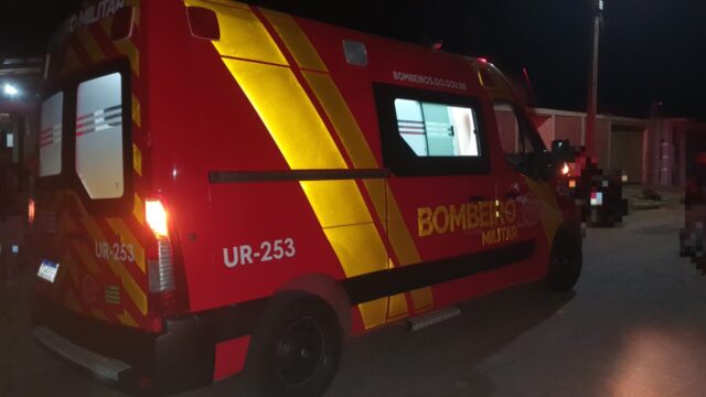 Homem fica ferido após colisão entre duas motos no bairro Vila Cruzeiro I, em Catalão