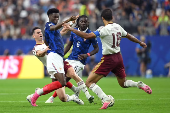 Espanha vence a França por 2 a 0, garante vaga na final da Copa do Mundo 2026 e segue em busca do bicampeonato