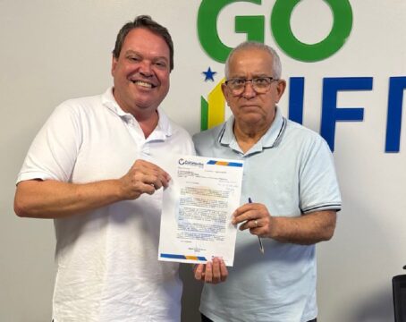 Prefeito Wisner Araújo solicita à Goinfra avaliação para instalação de balsa após interdição da Ponte Quinca Mariano