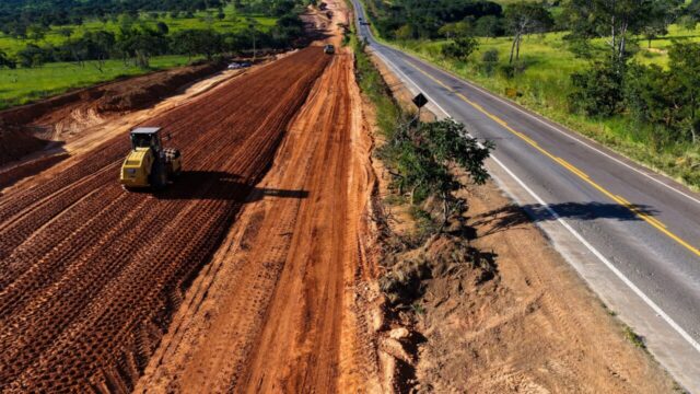 Ricardo de Oliveira anuncia investimento de R$ 313,5 milhões em obras nas rodovias GO-330 e GO-440/508