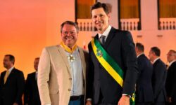 Prefeito de Corumbaíba, Wísner Araújo, recebe Comenda da Ordem do Mérito Anhanguera 2026