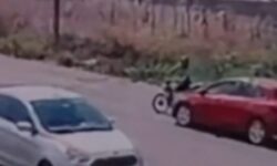 Câmeras de segurança registram colisão que deixou motociclista em estado grave no bairro Aeroporto, em Catalão