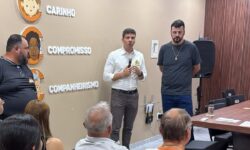 Pedro Salles visita ACCC em Catalão e reforça apoio à entidade durante agenda no município Pedro Salles visita ACCC em Catalão e reforça apoio à entidade durante agenda no município