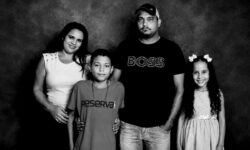 Família e criança morrem em acidente entre carro e caminhão na GO-139, em Vianópolis; menina de 9 anos segue em estado grave Família e criança morrem em acidente entre carro e caminhão na GO-139, em Vianópolis; menina de 9 anos segue em estado grave