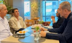 Mosaic garante manutenção dos 770 empregos em reunião com prefeito Velomar Rios