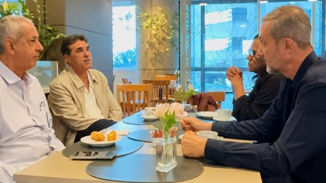 Mosaic garante manutenção dos 770 empregos em reunião com prefeito Velomar Rios