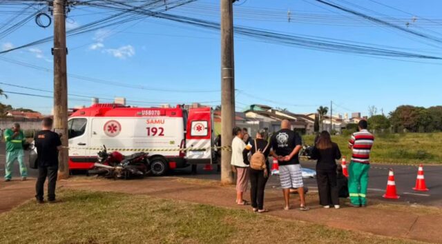 Motociclista morre após colisão entre duas motos em cruzamento de Uberlândia