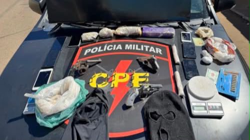 PM prende cinco suspeitos por sequestro, tortura, roubo e tráfico de drogas em operação da CPE em Catalão
