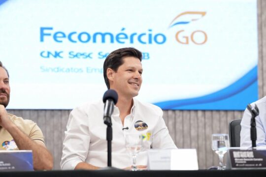 Na Fecomércio, Daniel Vilela defende responsabilidade fiscal e parceria com setor produtivo