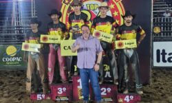 Filho da terra, Zezinho é campeão do rodeio em touros na 1ª Expo Corumbaíba 2026 Filho da terra, Zezinho é campeão do rodeio em touros na 1ª Expo Corumbaíba 2026