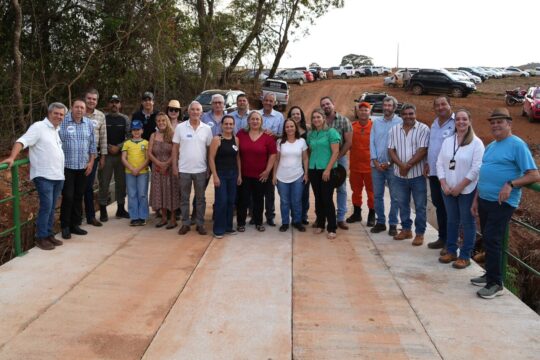 Prefeitura de Catalão entrega nova Ponte Domingos Fernandes de Souza (Fernando Queijeiro) no Distrito de Santo Antônio do Rio Verde