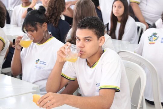 Governo de Goiás orienta escolas sobre medidas durante período de calor intenso