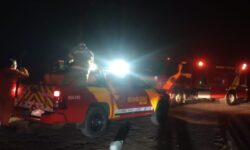 Bombeiros combatem incêndio de grandes proporções em subestação de energia de Ipameri