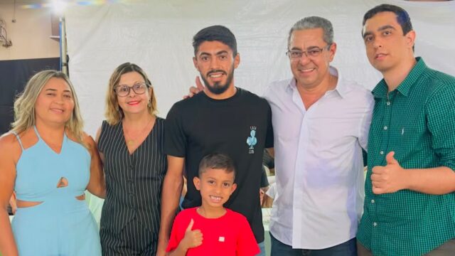Prefeitura de Anhanguera realizou festa em homenagem ao Dia dos Pais nesta sexta-feira 