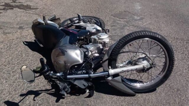 Colisão entre duas motocicletas deixa três feridos em Caldas Novas