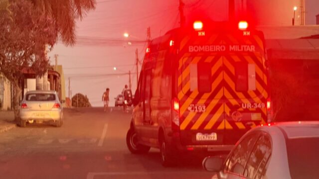 Motociclista fica ferido após queda no Bairro Pontal Norte, em Catalão