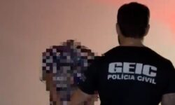 Suspeito de 48 anos é preso em flagrante por tráfico de drogas após investigação da Polícia Civil em Catalão Suspeito de 48 anos é preso em flagrante por tráfico de drogas após investigação da Polícia Civil em Catalão