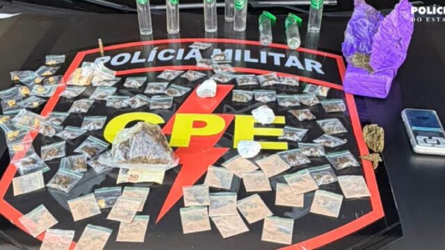 CPE prende dois suspeitos por tráfico de drogas e apreende motocicleta adulterada em Ouvidor