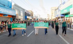 Desfile Cívico reúne milhares de pessoas e marca comemorações dos 167 anos de Catalão Desfile Cívico reúne milhares de pessoas e marca comemorações dos 167 anos de Catalão