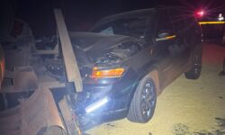 Passageiro morre após Jeep bater em semirreboque que se soltou de bitrem em Tupaciguara