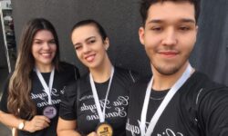 CIA Mayda Sandrine de Catalão conquistam pódio no Congresso Mineiro de Dança do Ventre; professora é premiada na categoria profissional master