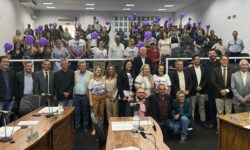 Câmara de Catalão retoma atividades após recesso e abre trabalhos do 2º semestre com destaque para o Agosto Lilás e aprecia 10 projetos de lei Câmara de Catalão retoma atividades após recesso e abre trabalhos do 2º semestre com destaque para o Agosto Lilás e aprecia 10 projetos de lei