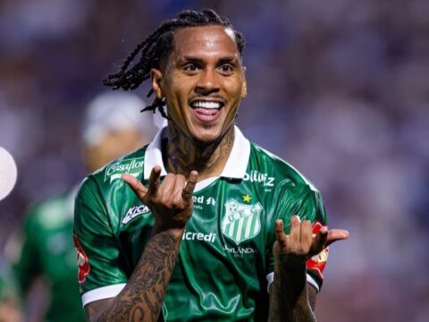 Uberlândia vence CSA de novo, garante acesso à Série C após 23 anos e é o primeiro time a subir na Série D
