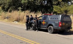 Foragido de Minas Gerais é baleado durante confronto com a CPE em Catalão Foragido de Minas Gerais é baleado durante confronto com a CPE em Catalão