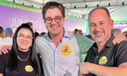 Presidente da Câmara de Ouvidor participa de convenção do Podemos e reforça apoio à reeleição de aliados em Goiás Presidente da Câmara de Ouvidor participa de convenção do Podemos e reforça apoio à reeleição de aliados em Goiás
