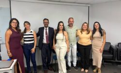 Vereadores e secretária de Saúde de Ouvidor participam de workshop sobre gestão de organizações sociais