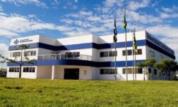 UEG abre 4,3 mil vagas para o Vestibular 2027/1 UEG abre 4,3 mil vagas para o Vestibular 2027/1