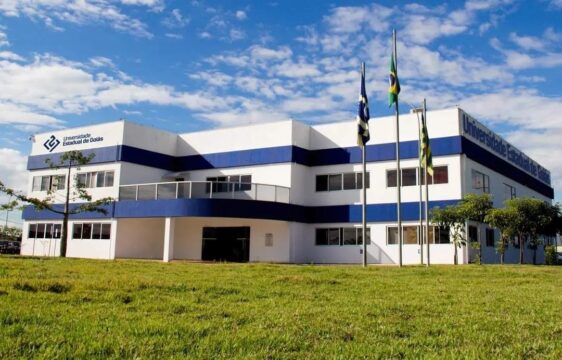 UEG abre 4,3 mil vagas para o Vestibular 2027/1