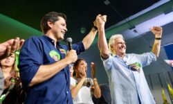 Ao lado de Caiado, Daniel Vilela abre campanha à reeleição com grande mobilização no Entorno do DF Ao lado de Caiado, Daniel Vilela abre campanha à reeleição com grande mobilização no Entorno do DF