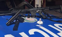 Homem é preso com arma e drogas após denúncia em Pires do Rio