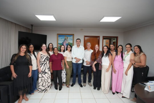 Prefeitura de Catalão empossa novos servidores aprovados em concurso público do Fundo Municipal de Educação