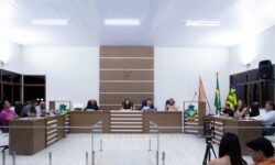 Vereadores apresentam propostas para melhorias no esporte e inclusão de crianças com deficiência em Ouvidor Vereadores apresentam propostas para melhorias no esporte e inclusão de crianças com deficiência em Ouvidor