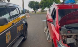 PRF recupera em Itumbiara carro roubado em Recife há mais de um ano