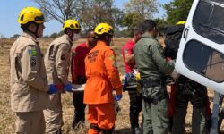 Homem se afoga após salvar criança no Rio Meia Ponte e é reanimado pelos bombeiros Homem se afoga após salvar criança no Rio Meia Ponte e é reanimado pelos bombeiros